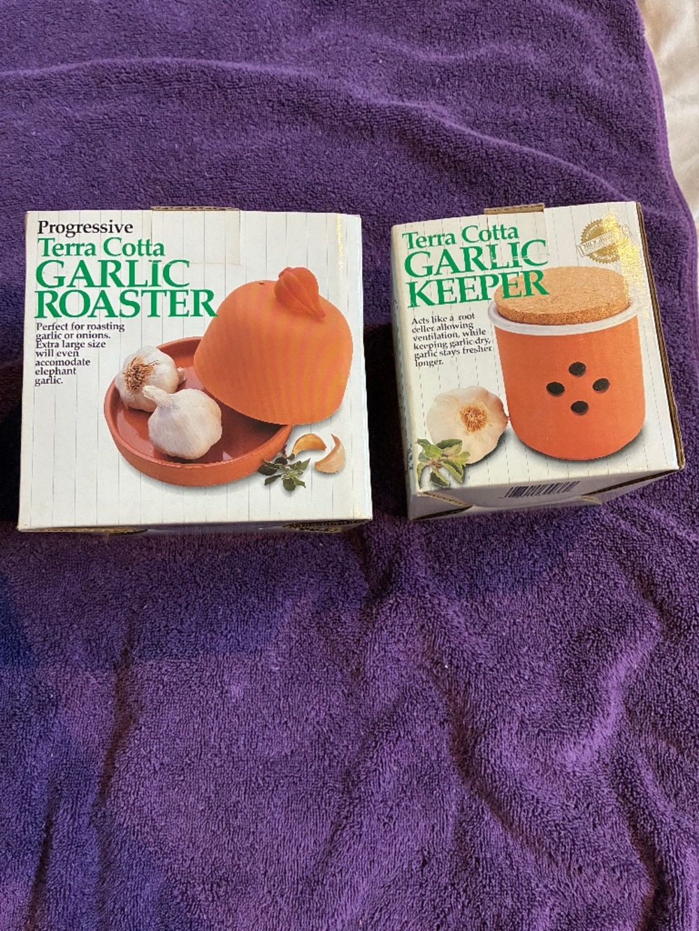 New in box Progressive Set of 2 Terra Cotta Garlic Keeper & Roaster